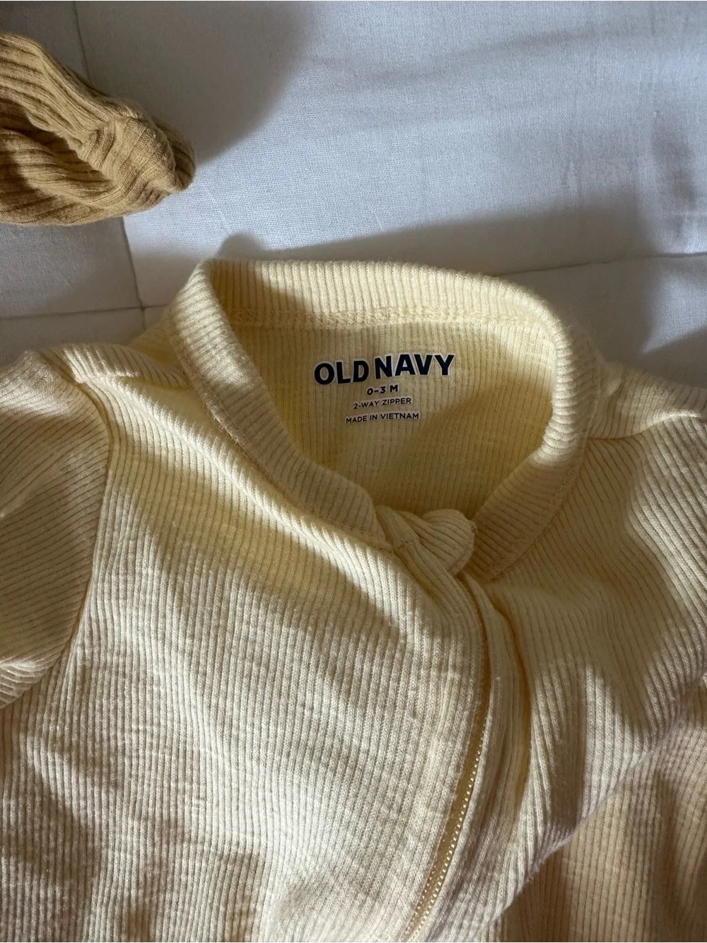 Set of 5 Old Navy 2-way zipper footies